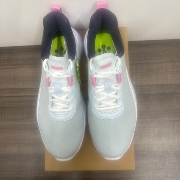 Women’s Puma Golf Shoe - Picture 2 of 5